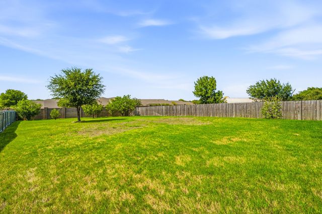 229 Pin Cushion Trail, Burleson, TX 76028