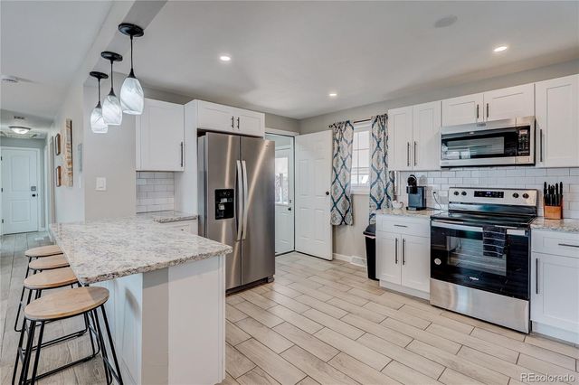 6733 S Ash Way, Centennial, CO 80122