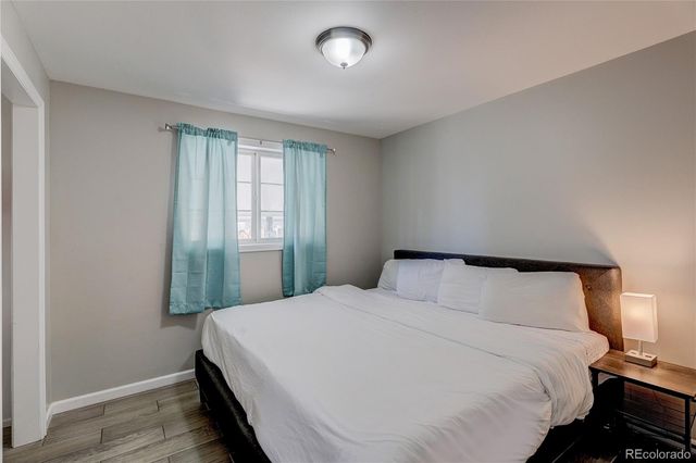 6733 S Ash Way, Centennial, CO 80122