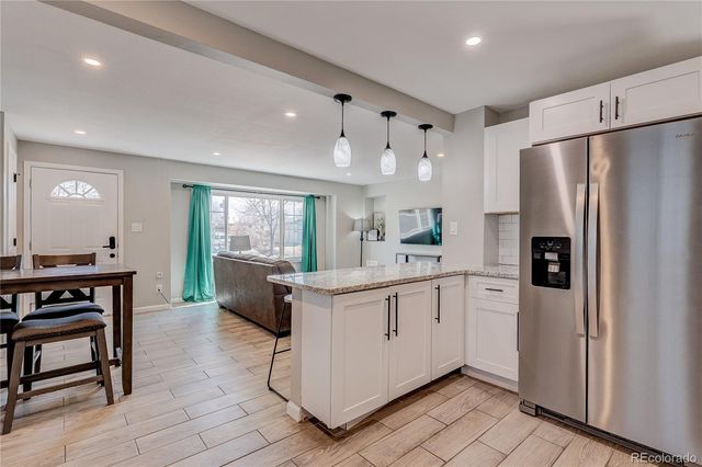 6733 S Ash Way, Centennial, CO 80122