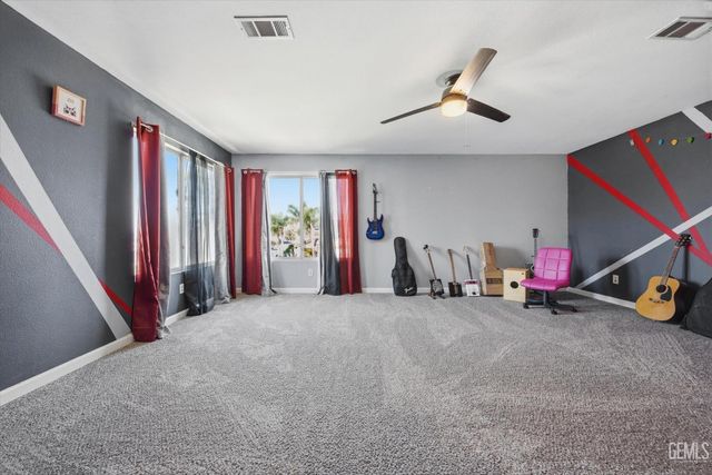 5706 Antigua Drive, Bakersfield, CA 93313