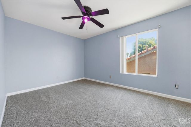 5706 Antigua Drive, Bakersfield, CA 93313