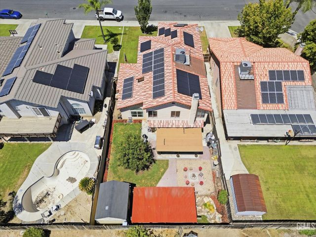 5706 Antigua Drive, Bakersfield, CA 93313