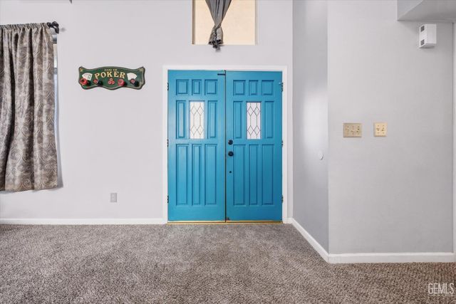 5706 Antigua Drive, Bakersfield, CA 93313
