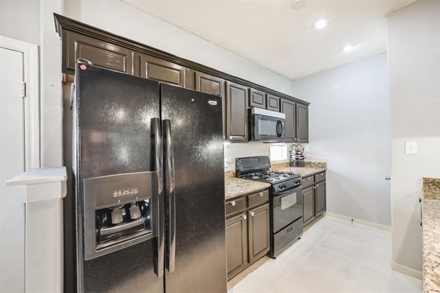 1728 Tornado, Houston, TX 77091