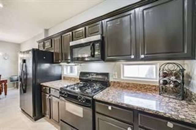 1728 Tornado, Houston, TX 77091