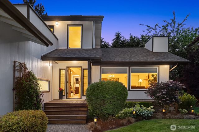 9004 NE 170th Street, Kenmore, WA 98028