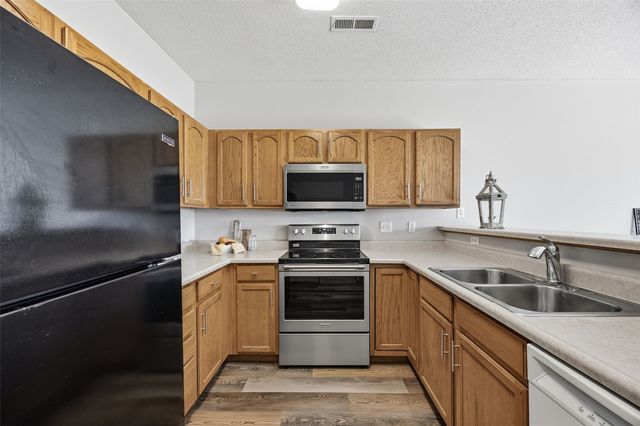 63 Primrose Court, Iowa City, IA 52240