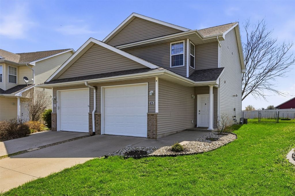 63 Primrose Court, Iowa City, IA 52240