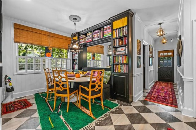 521 Heyward NW Circle, Marietta, GA 30064