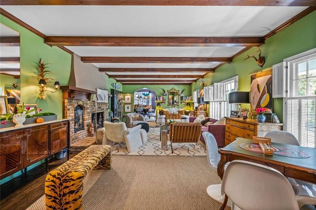 521 Heyward NW Circle, Marietta, GA 30064