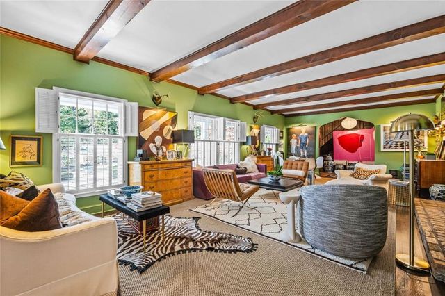 521 Heyward NW Circle, Marietta, GA 30064