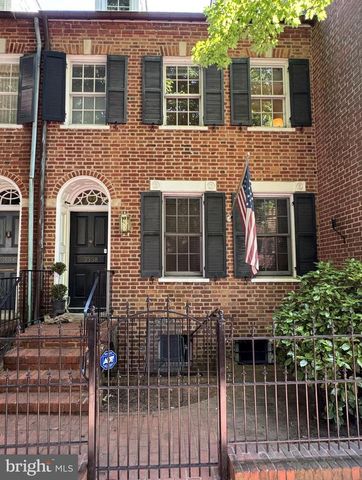 3338 RESERVOIR RD NW, Washington, DC 20007