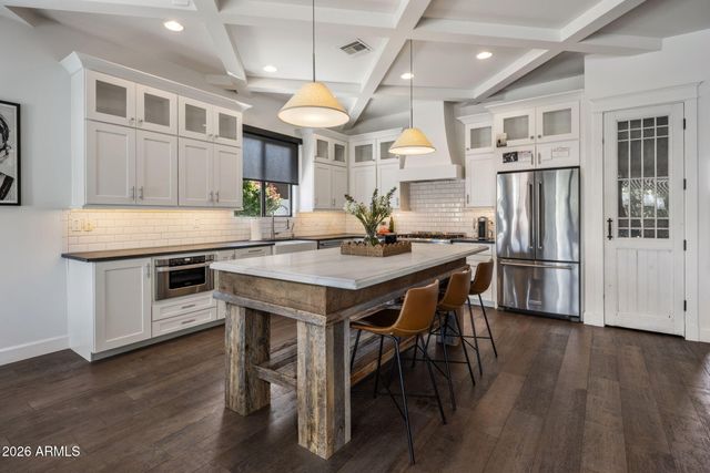4506 E MONTECITO Avenue, Phoenix, AZ 85018