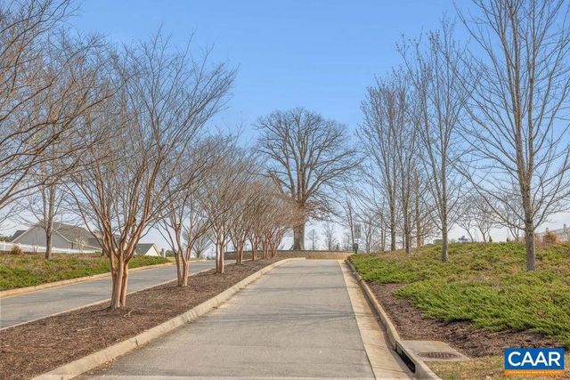 89 CRAPE MYRTLE DR, Palmyra, VA 22963