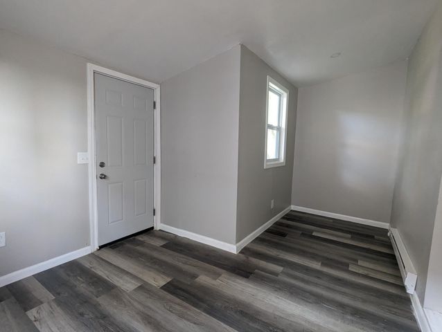 23 Acker Street W, Saint Paul, MN 55117