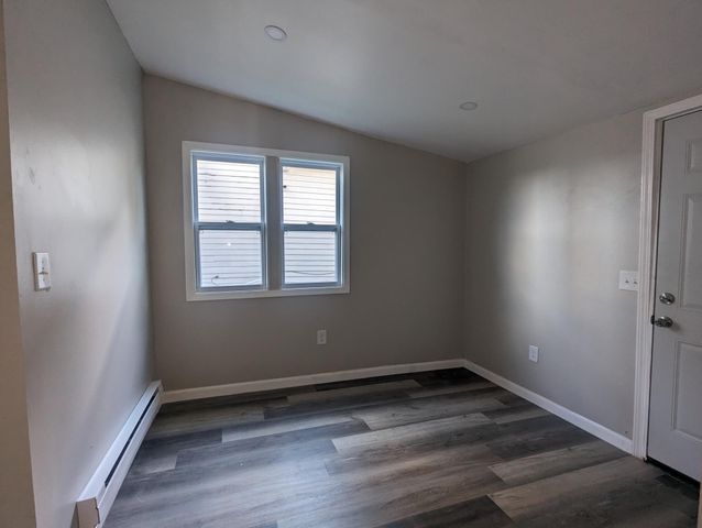 23 Acker Street W, Saint Paul, MN 55117