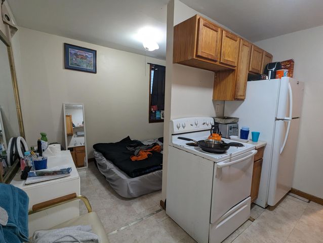 23 Acker Street W, Saint Paul, MN 55117