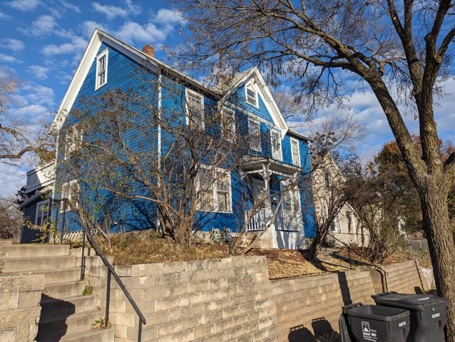 23 Acker Street W, Saint Paul, MN 55117