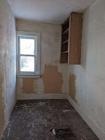 23 Acker Street W, Saint Paul, MN 55117