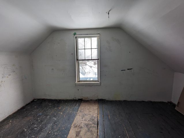 23 Acker Street W, Saint Paul, MN 55117