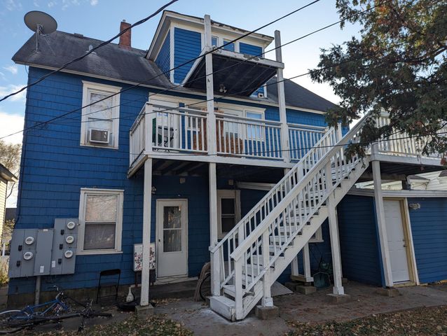 23 Acker Street W, Saint Paul, MN 55117