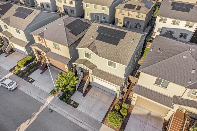 1660 Silvershire Dr, Stockton, CA 95206