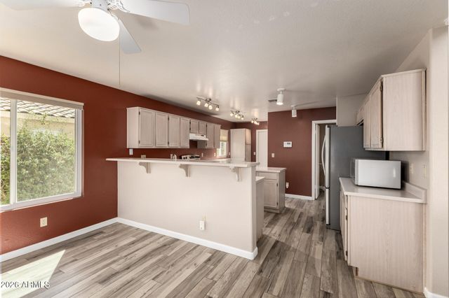 21961 N 69TH Avenue, Glendale, AZ 85310