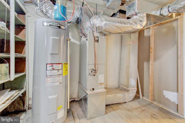 2726 E PRESTON ST, Baltimore, MD 21213