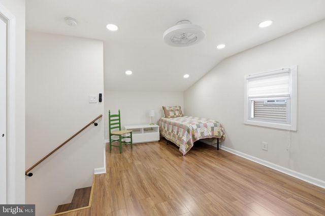 1435 WINDSOR PARK LN, Havertown, PA 19083