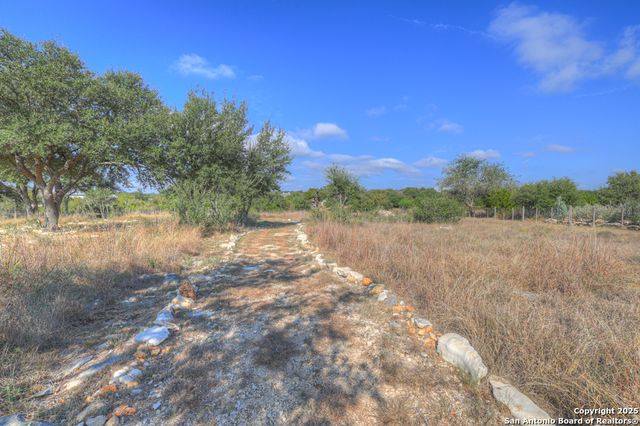 1987 Appellation, New Braunfels, TX 78132