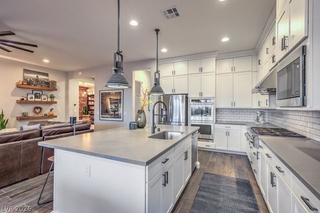 12622 Point Sierra Street, Las Vegas, NV 89138