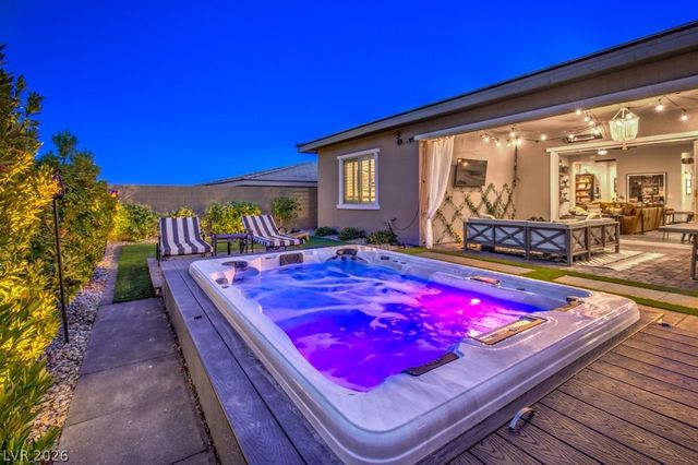12622 Point Sierra Street, Las Vegas, NV 89138