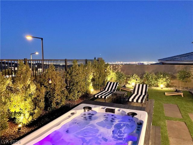 12622 Point Sierra Street, Las Vegas, NV 89138
