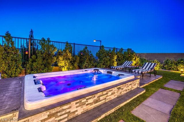 12622 Point Sierra Street, Las Vegas, NV 89138