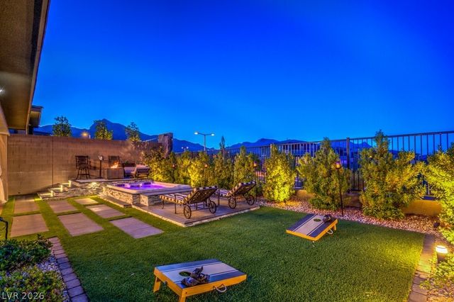 12622 Point Sierra Street, Las Vegas, NV 89138