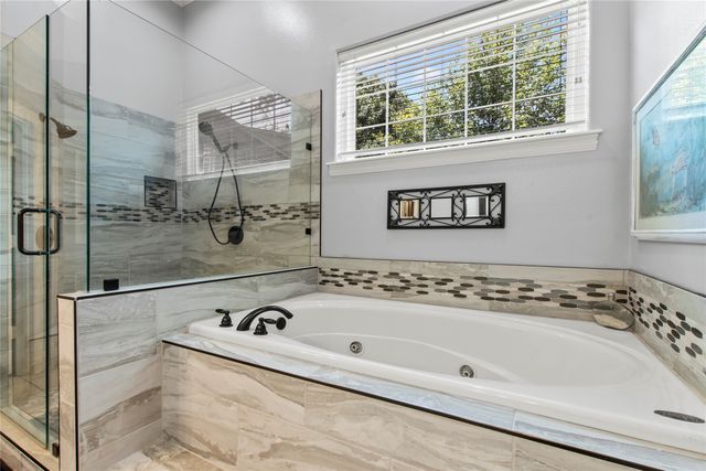 301 Saint Andrews Drive, Mabank, TX 75156