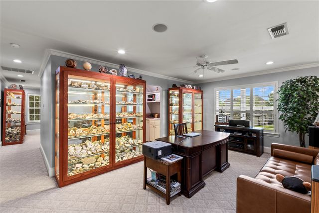 301 Saint Andrews Drive, Mabank, TX 75156