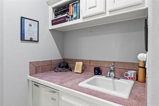 301 Saint Andrews Drive, Mabank, TX 75156
