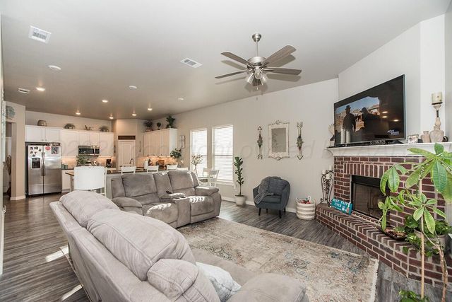 1642 LULLWATER Road, Amarillo, TX 79118