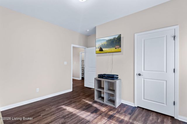143A Garden View Pl, Shepherdsville, KY 40165