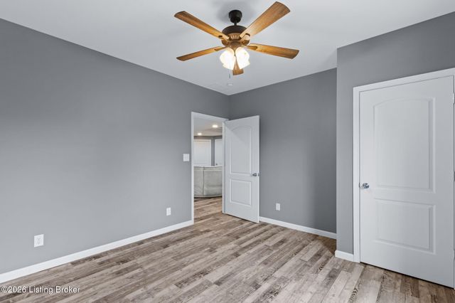 143A Garden View Pl, Shepherdsville, KY 40165