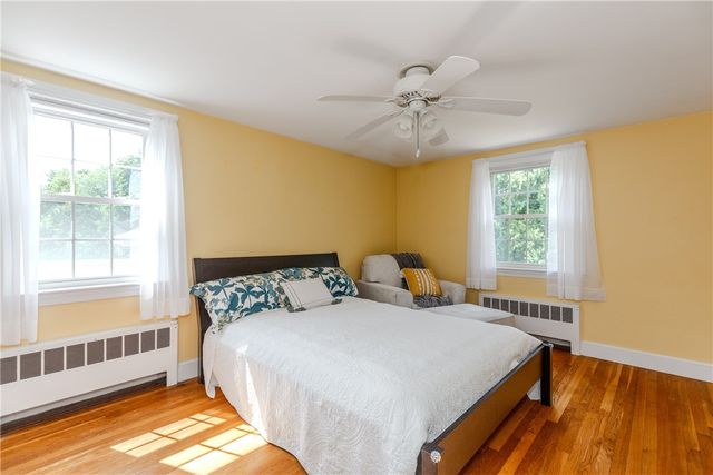 63 Abbey Avenue, Warwick, RI 02888