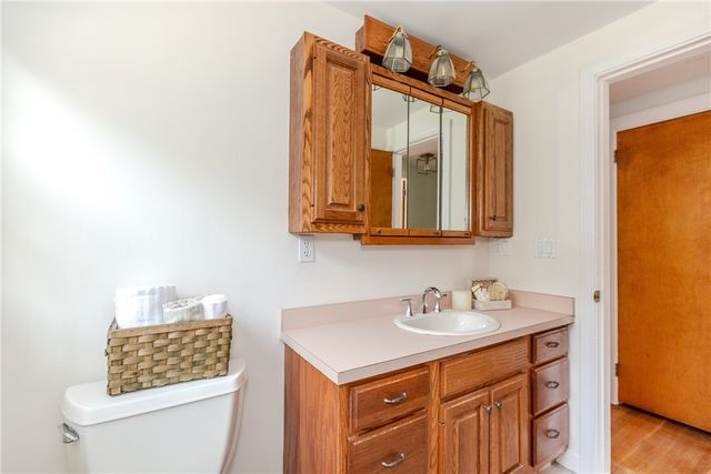 63 Abbey Avenue, Warwick, RI 02888
