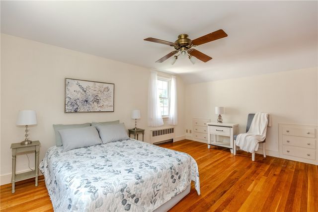 63 Abbey Avenue, Warwick, RI 02888