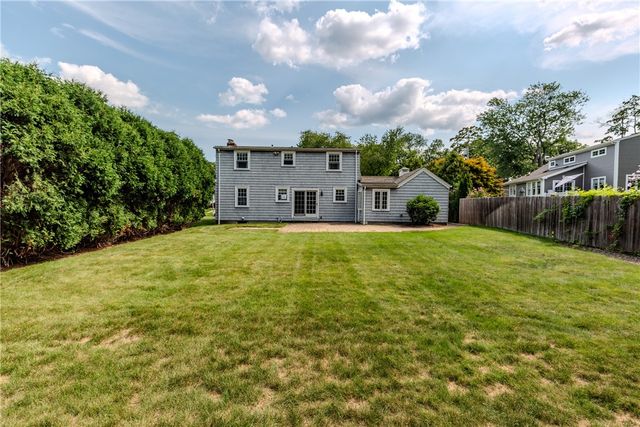63 Abbey Avenue, Warwick, RI 02888
