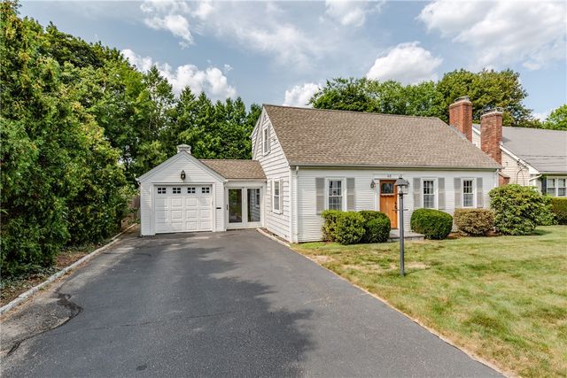 63 Abbey Avenue, Warwick, RI 02888