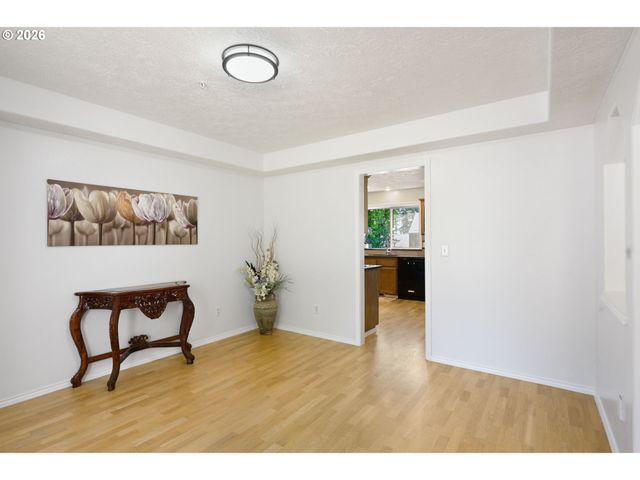 16023 TRAIL Dr, Oregon City, OR 97045