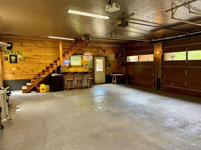 691 Peenpack Trail, Sparrowbush, NY 12780