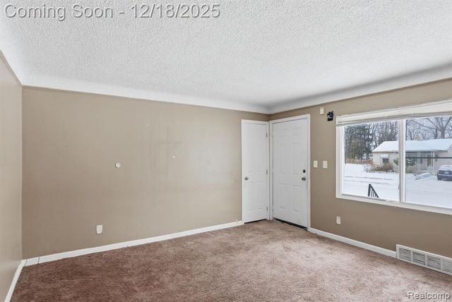 26641 New York Street, Inkster, MI 48141